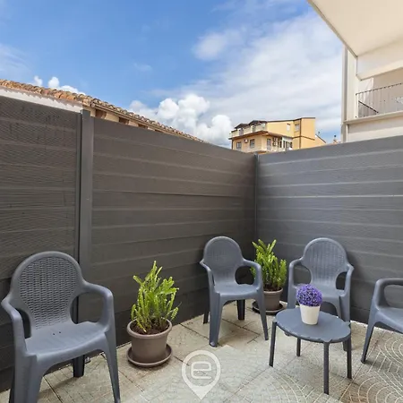 Apartment Estay - Casa Bo' In Center - Aircon - Wifi *