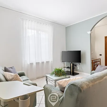 Apartment Estay - Casa Bo' In Center - Aircon - Wifi