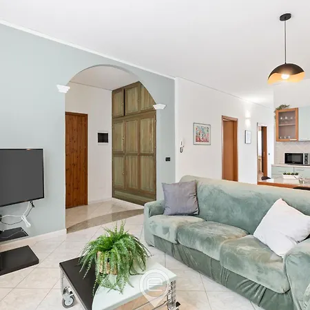 Apartment Estay - Casa Bo' In Center - Aircon - Wifi