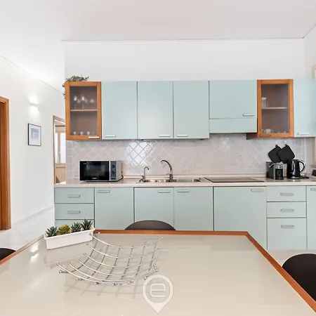 Estay - Casa Bo' In Center - Aircon - Wifi Apartment *